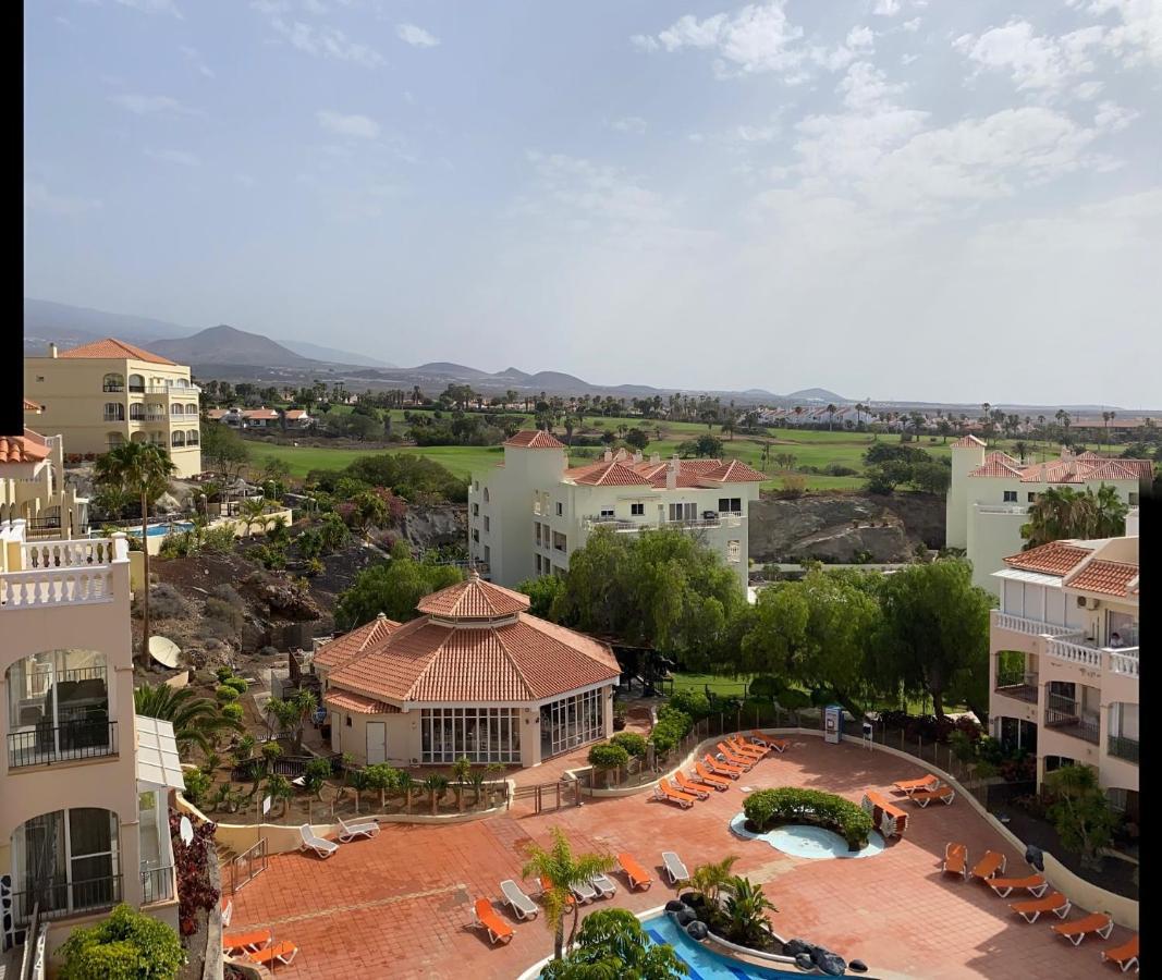 Apartment Golf Park Los Abrigos Exterior photo