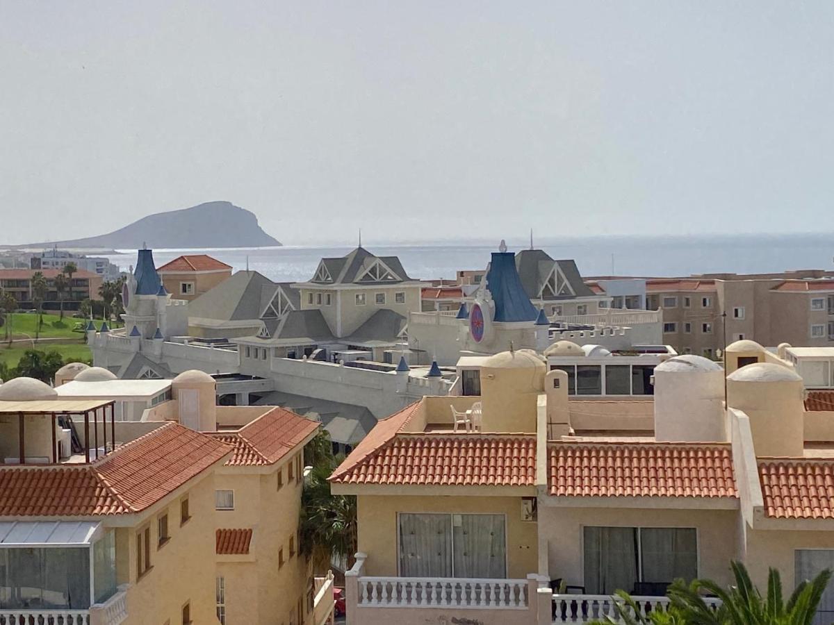 Apartment Golf Park Los Abrigos Exterior photo