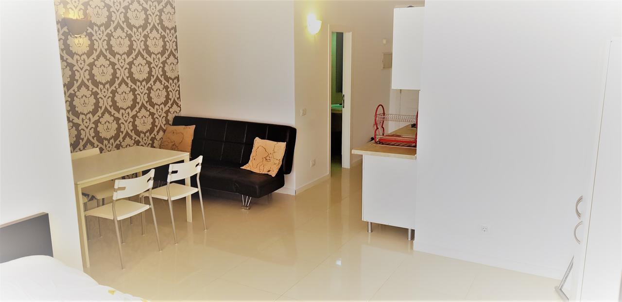 Apartment Golf Park Los Abrigos Exterior photo
