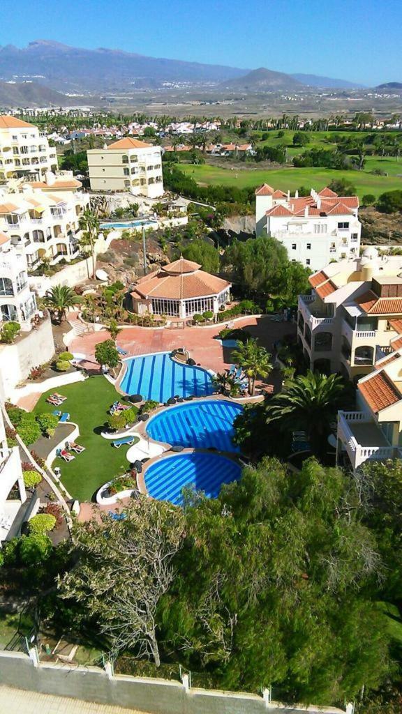Apartment Golf Park Los Abrigos Exterior photo